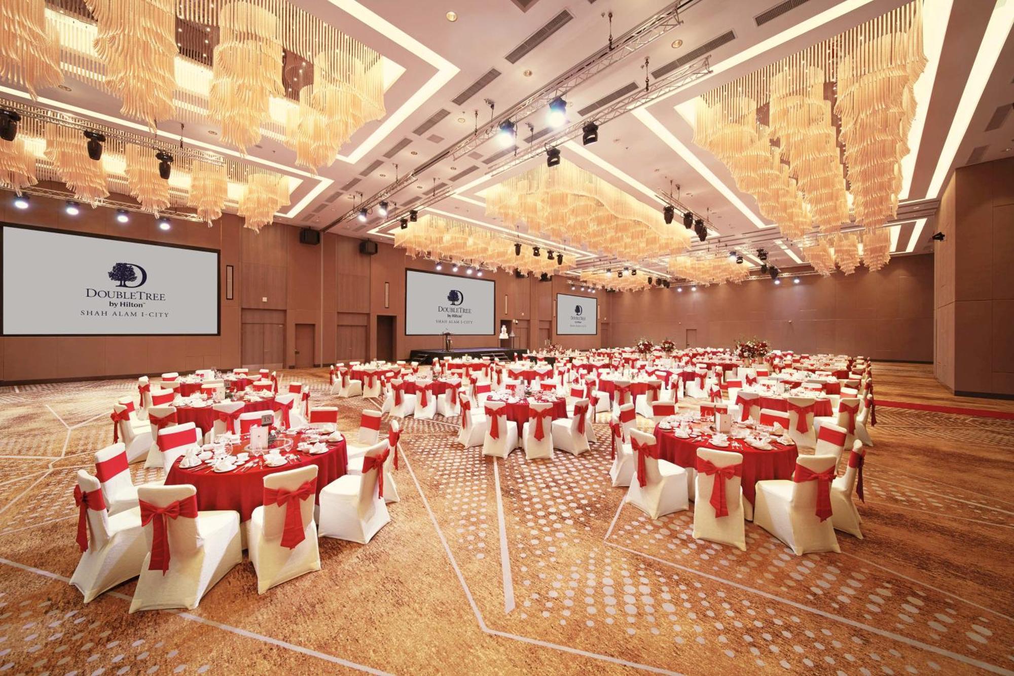 Doubletree By Hilton Shah Alam I-City Buitenkant foto The Grand Ballroom